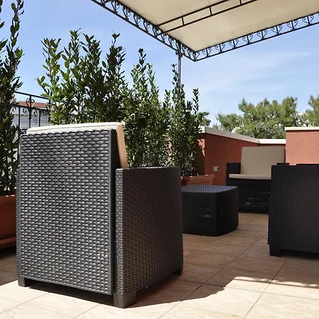 Apartment Attico '33